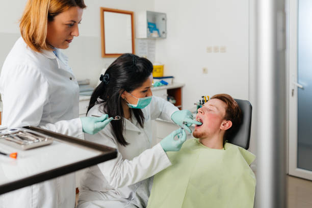 Best Emergency Denture Repair in Hrisburg, AR